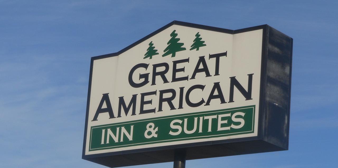 Great American Inn & Suites Devils Lake Exterior photo